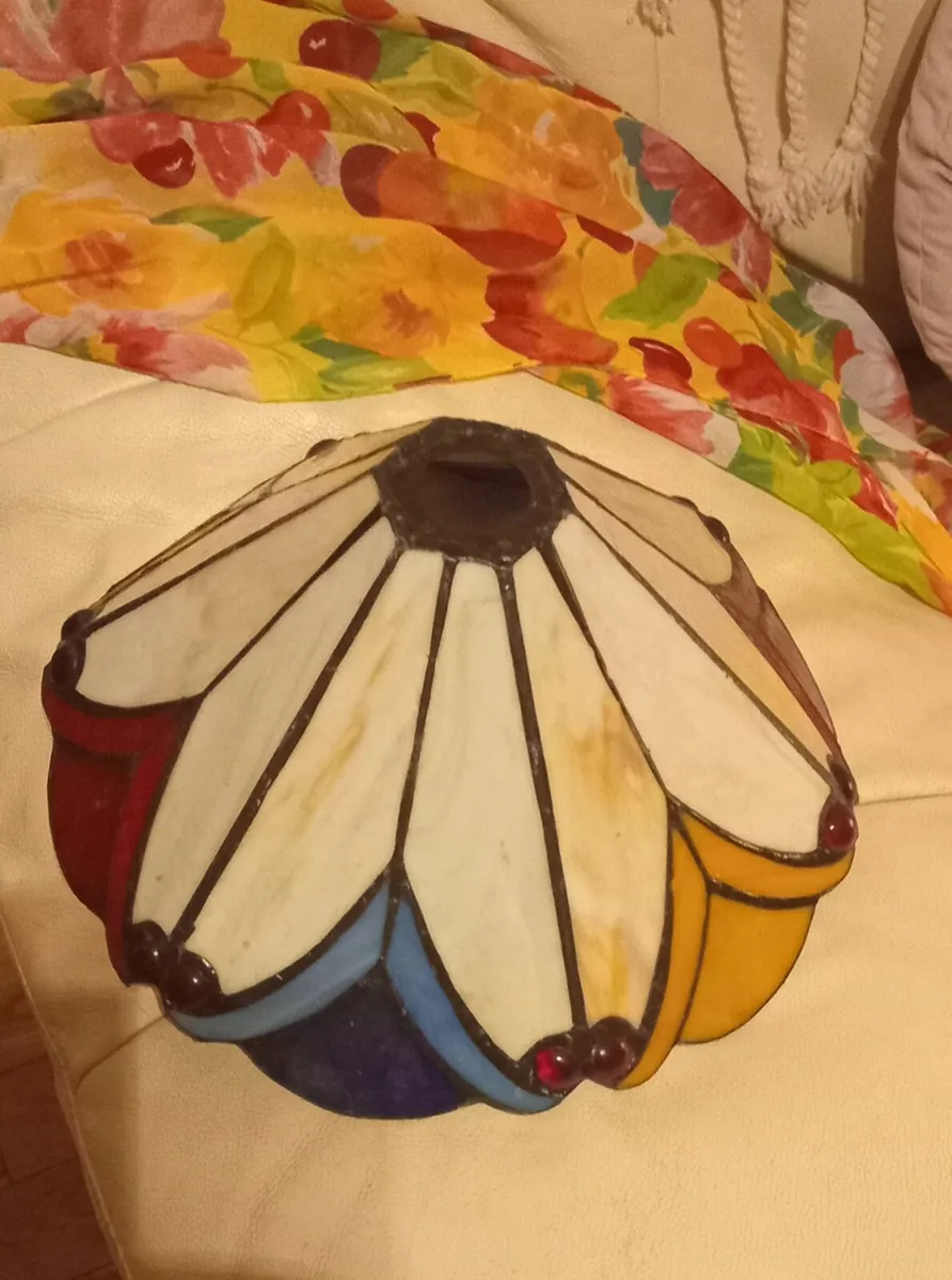 Stained glass light shade