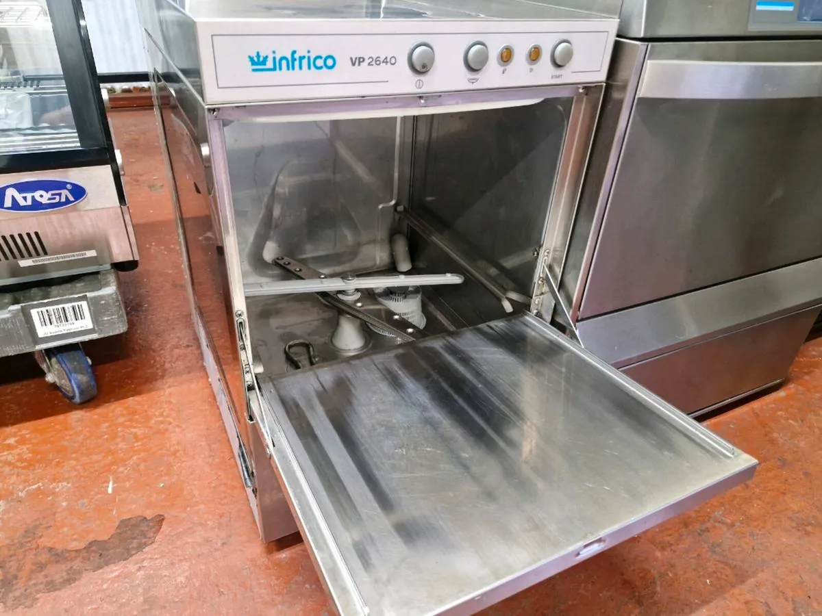 Infrico Glasswasher 40x40 - Image 2