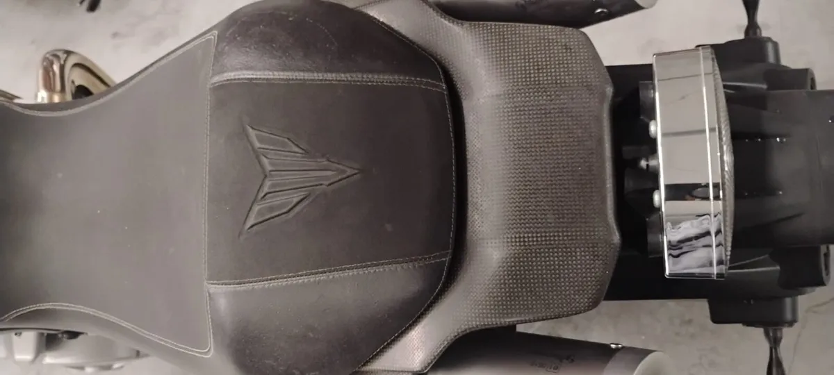 Yamaha  Mt01 - Mint Akrapovic - Image 3