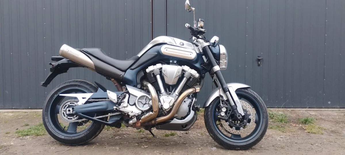 Yamaha  Mt01 - Mint Akrapovic - Image 1