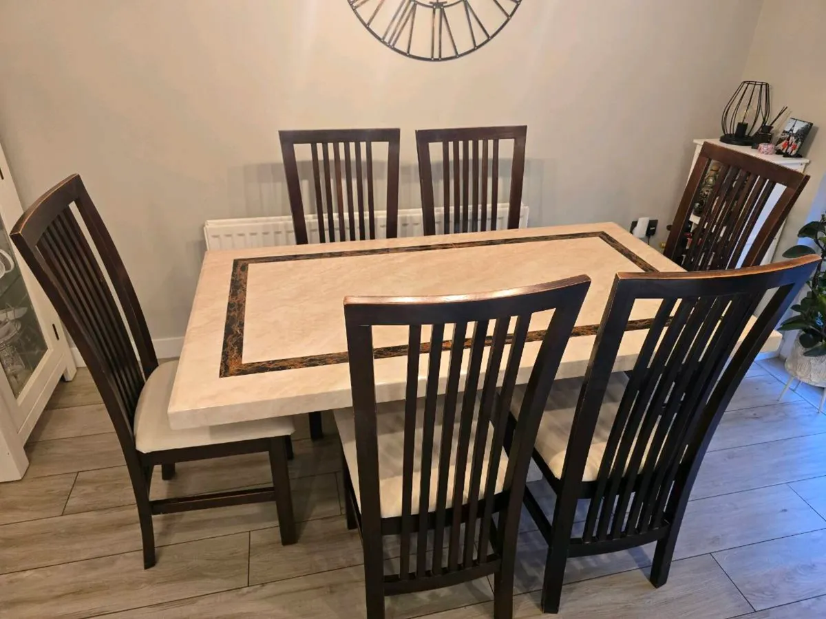 Marble kitchen/dinning room table and chairs - Image 3