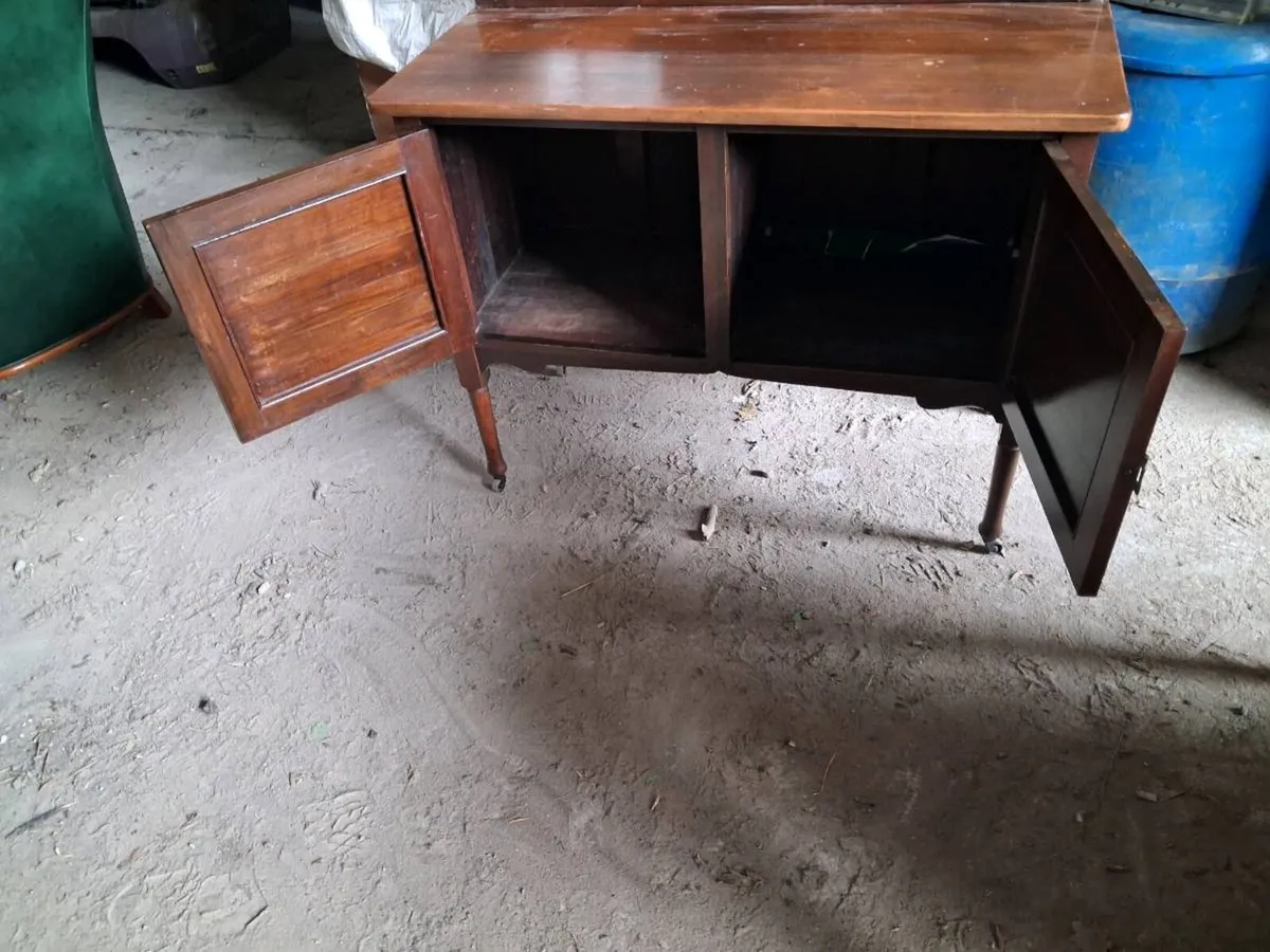 Furniture - Image 3