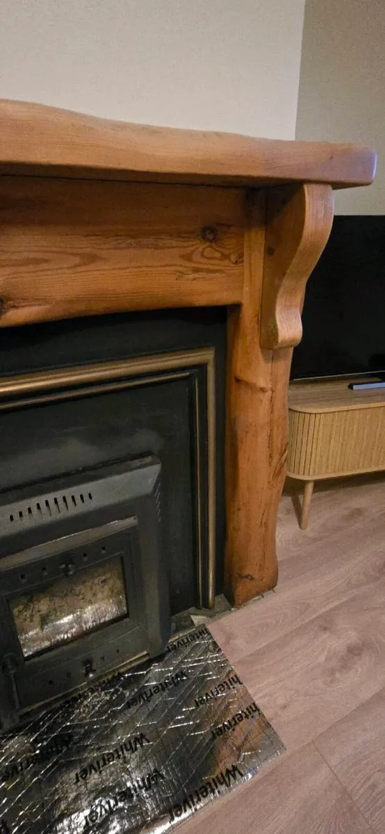 Fireplace & Stove - Image 3