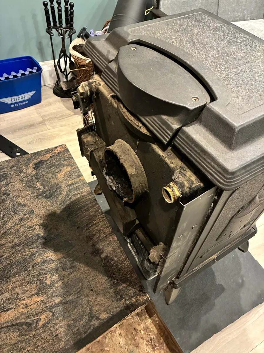 Stanley stove - Image 4
