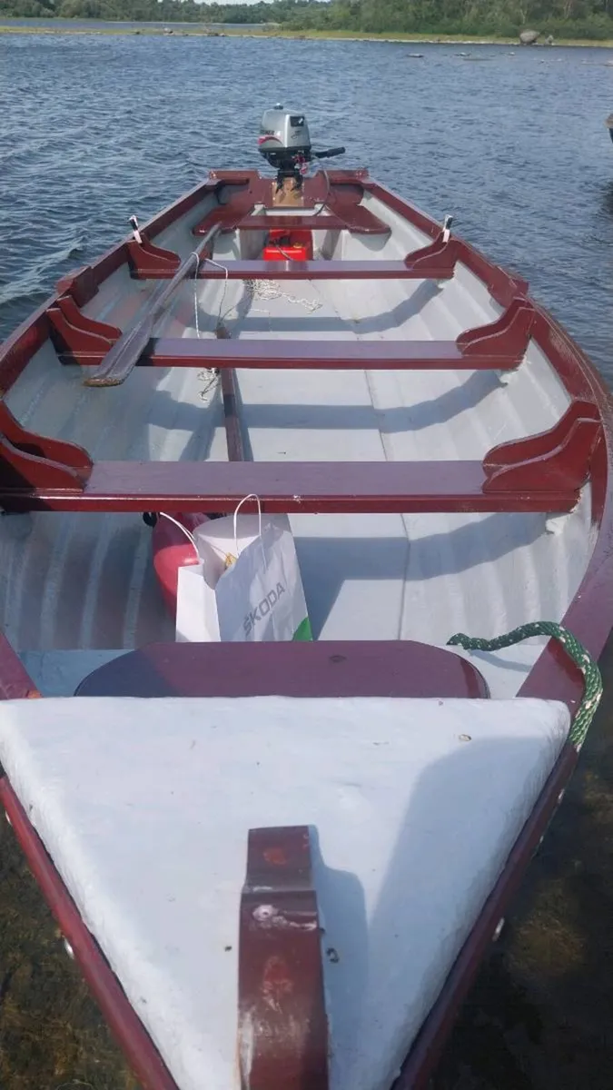 Lynch lake boat - Image 4
