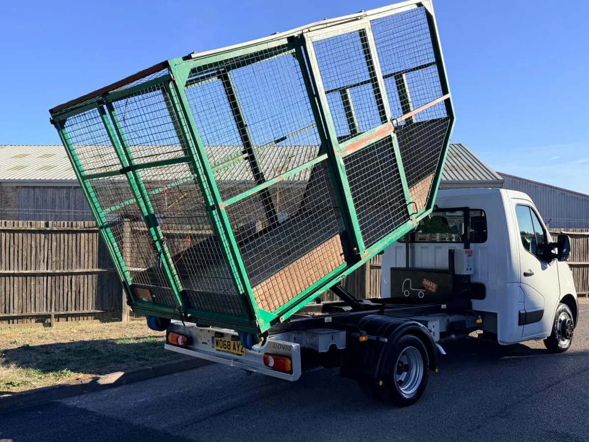 2019 Vauxhall Movano Tipper Van - Image 3