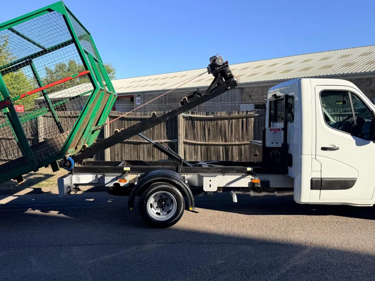 2019 Vauxhall Movano Tipper Van - Image 2