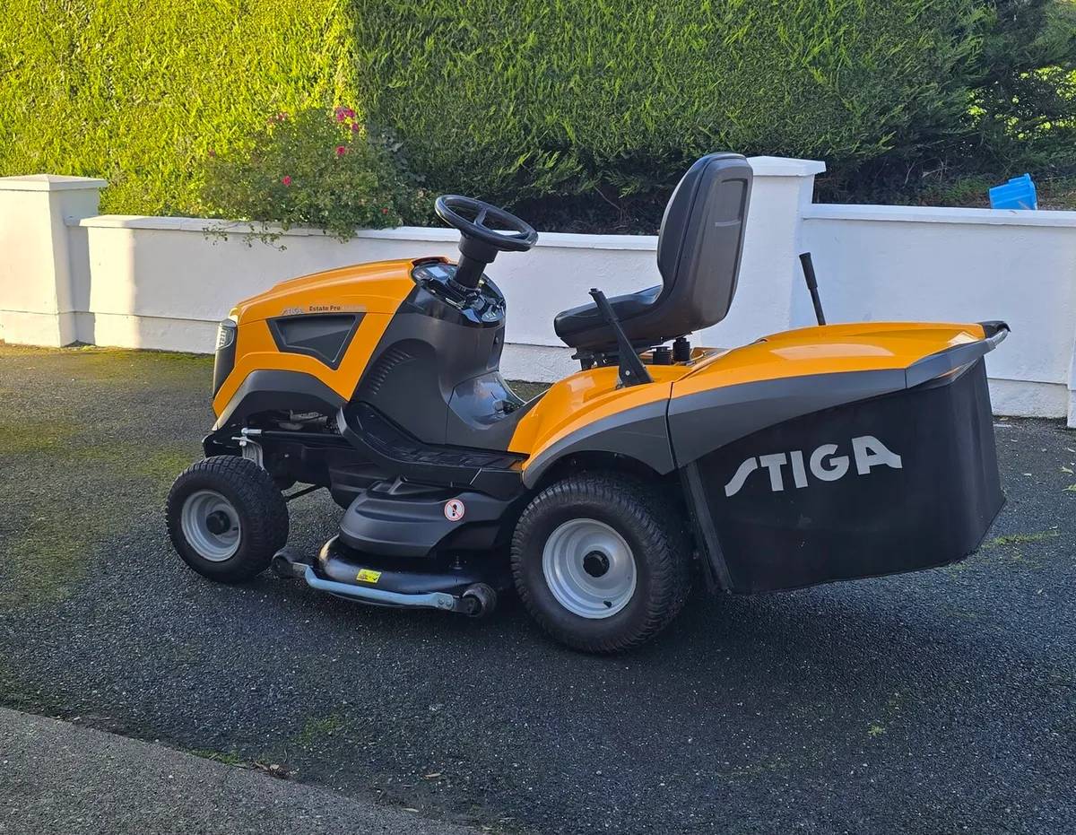 Stiga 48" 24HP - Image 1