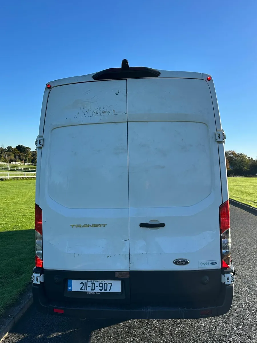 Ford Transit 2021 Twin Wheel Fridge - Image 4