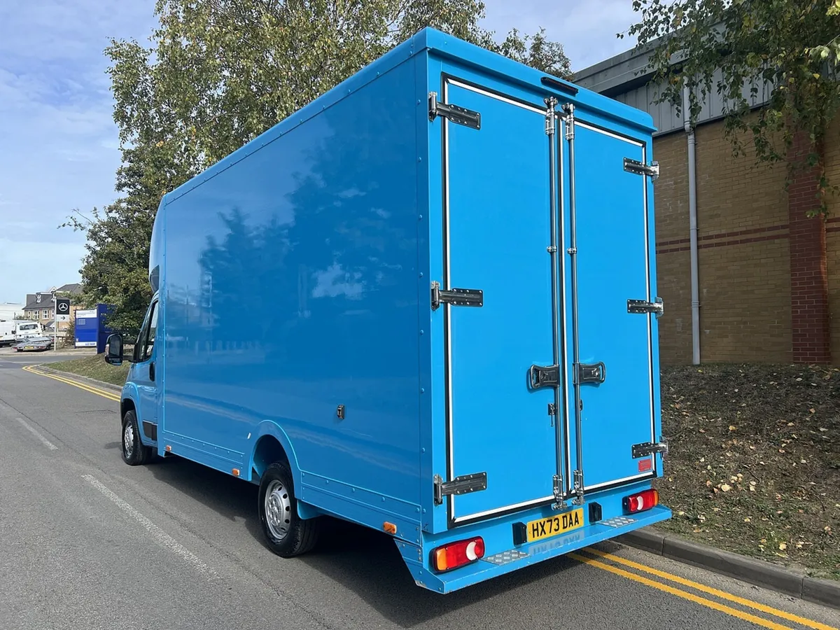2023 Peugeot Boxer Luton Low Loader Van - Image 4