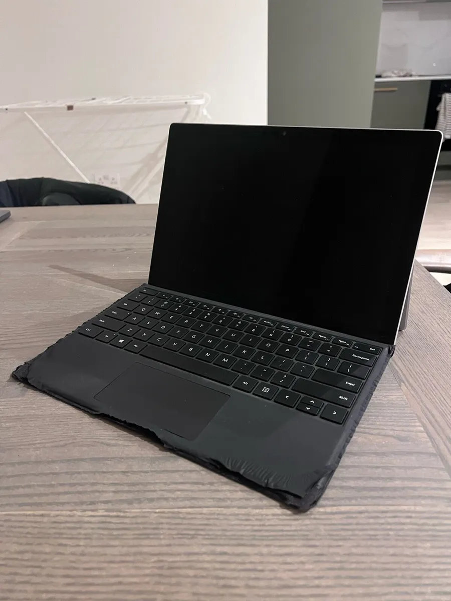 Surface Pro 6 16gb Ram 500gb storage - Image 1