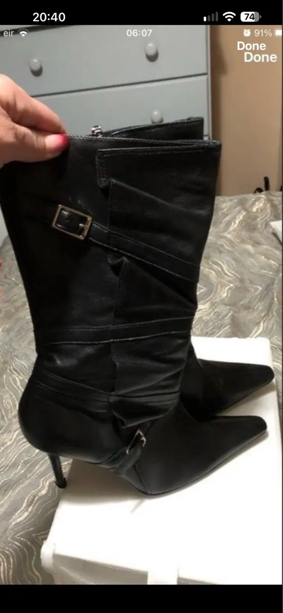 Ladies leather boots size 5 €5 - Image 1