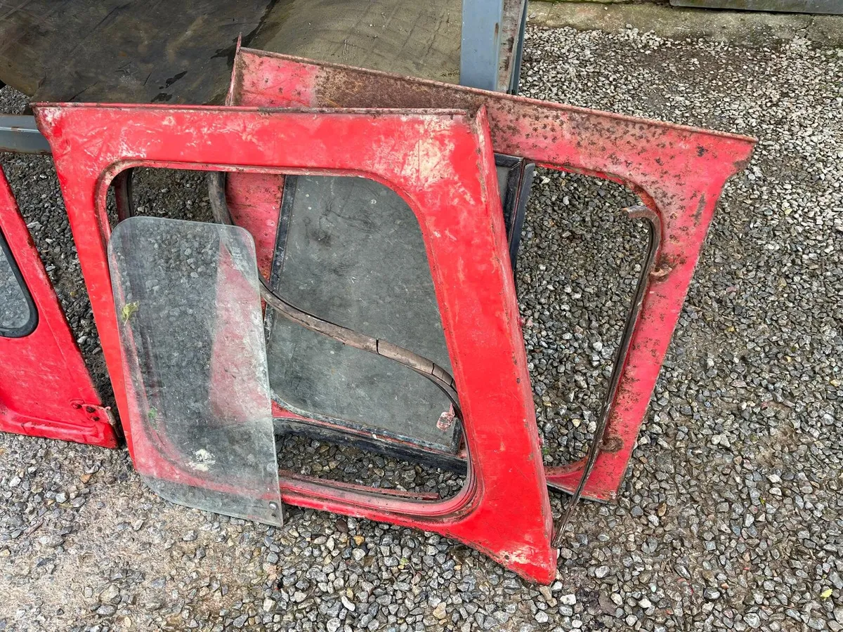 Massey Ferguson - Image 3