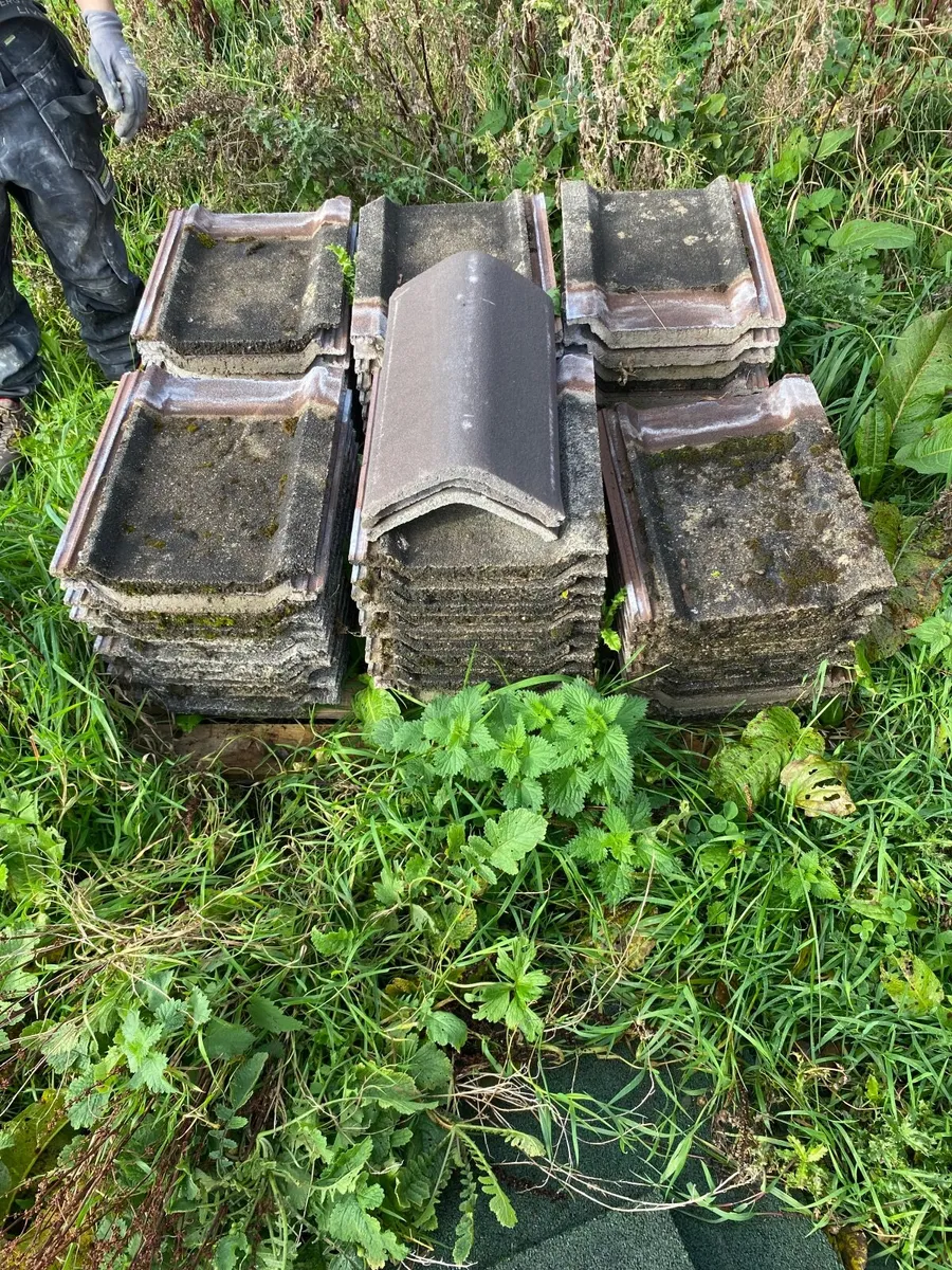 Roof tiles x 70 wessex - Image 2