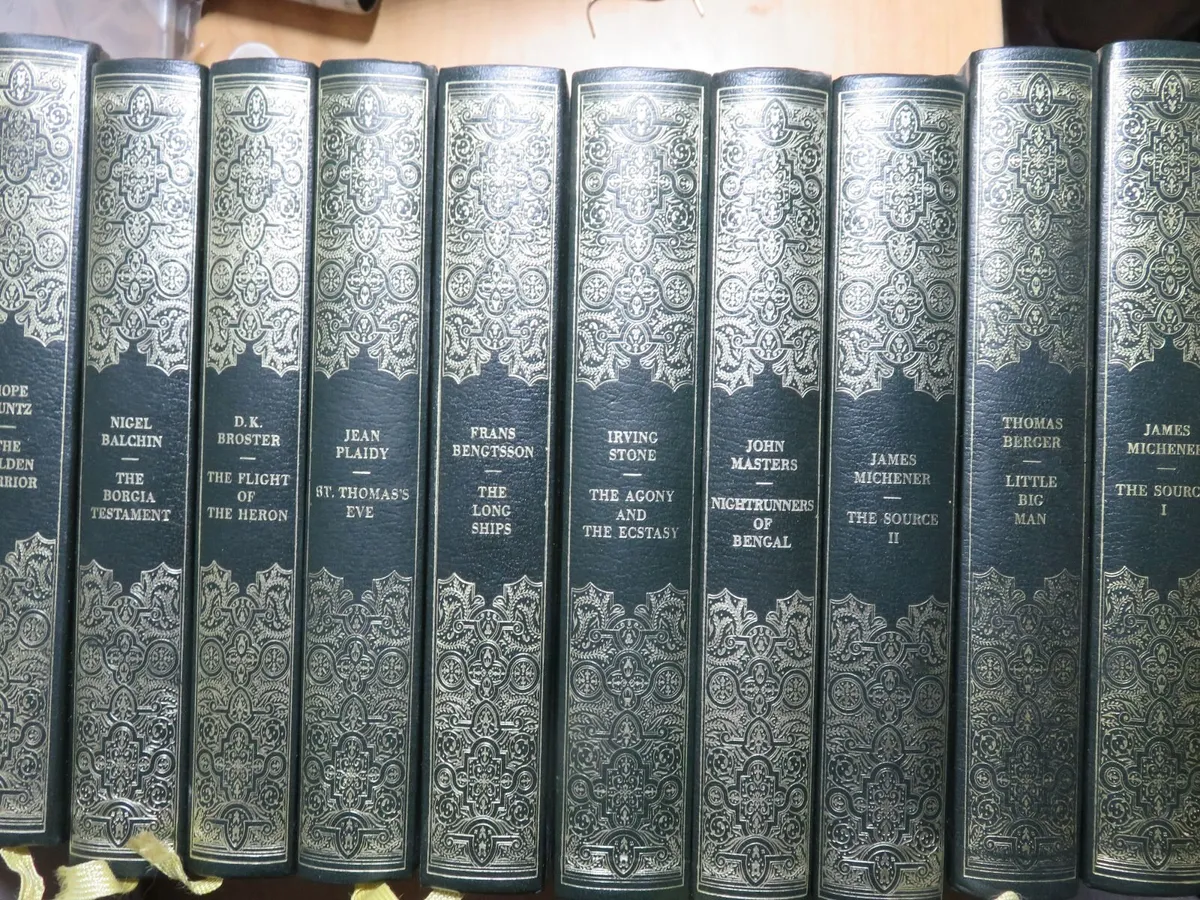 Beautiful book Collection - Image 4