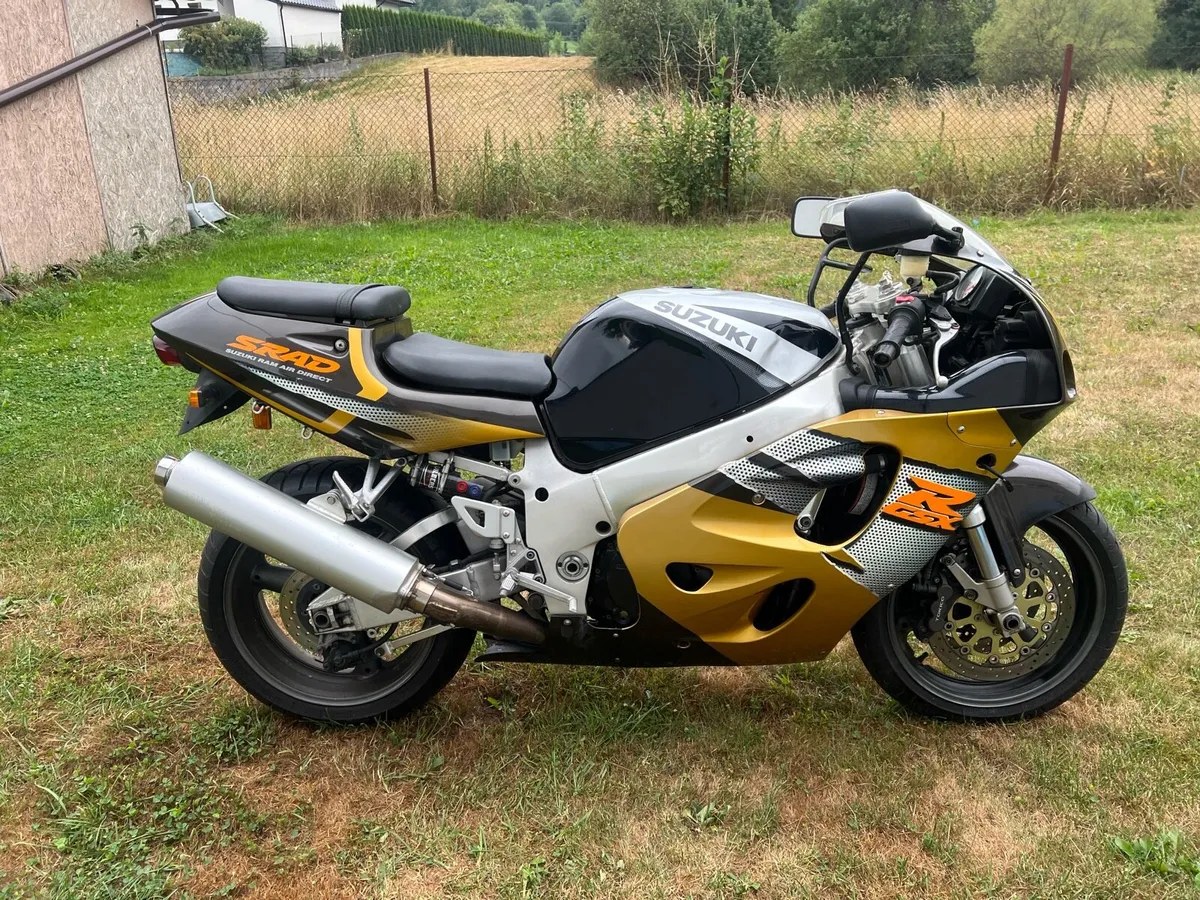 Suzuki Gsx750r srad - Image 1