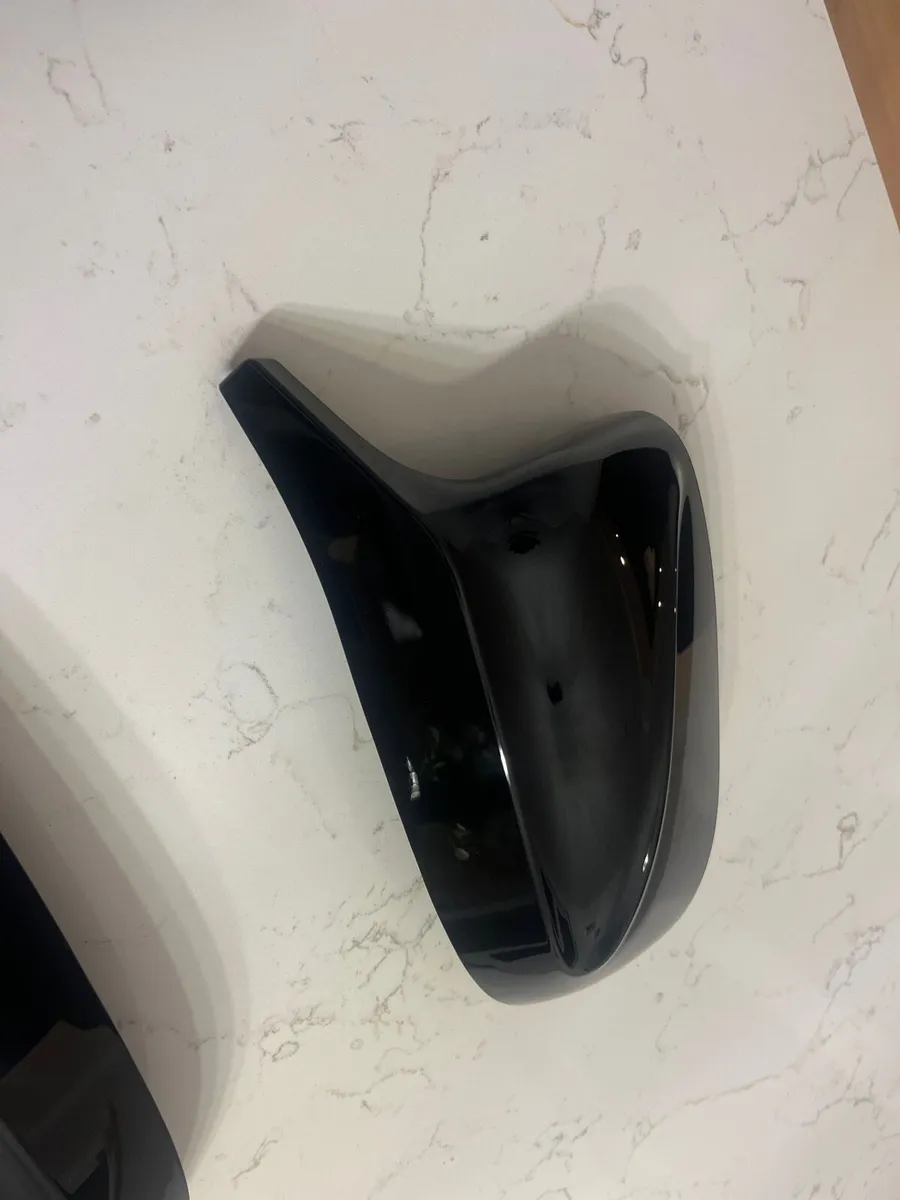 BMW x5 go5 mirror cap - Image 2