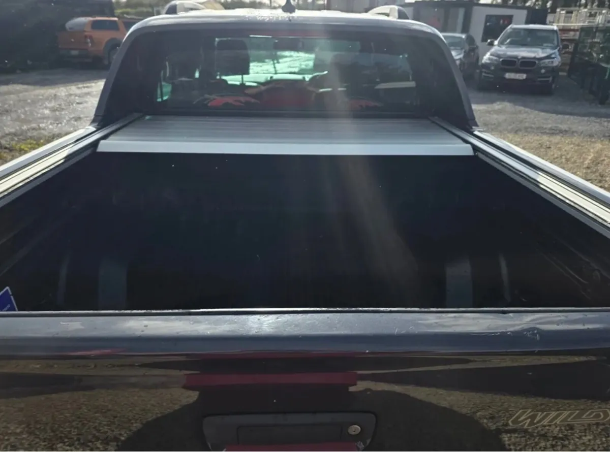 Retractable bed cover for Ford ranger - Image 1