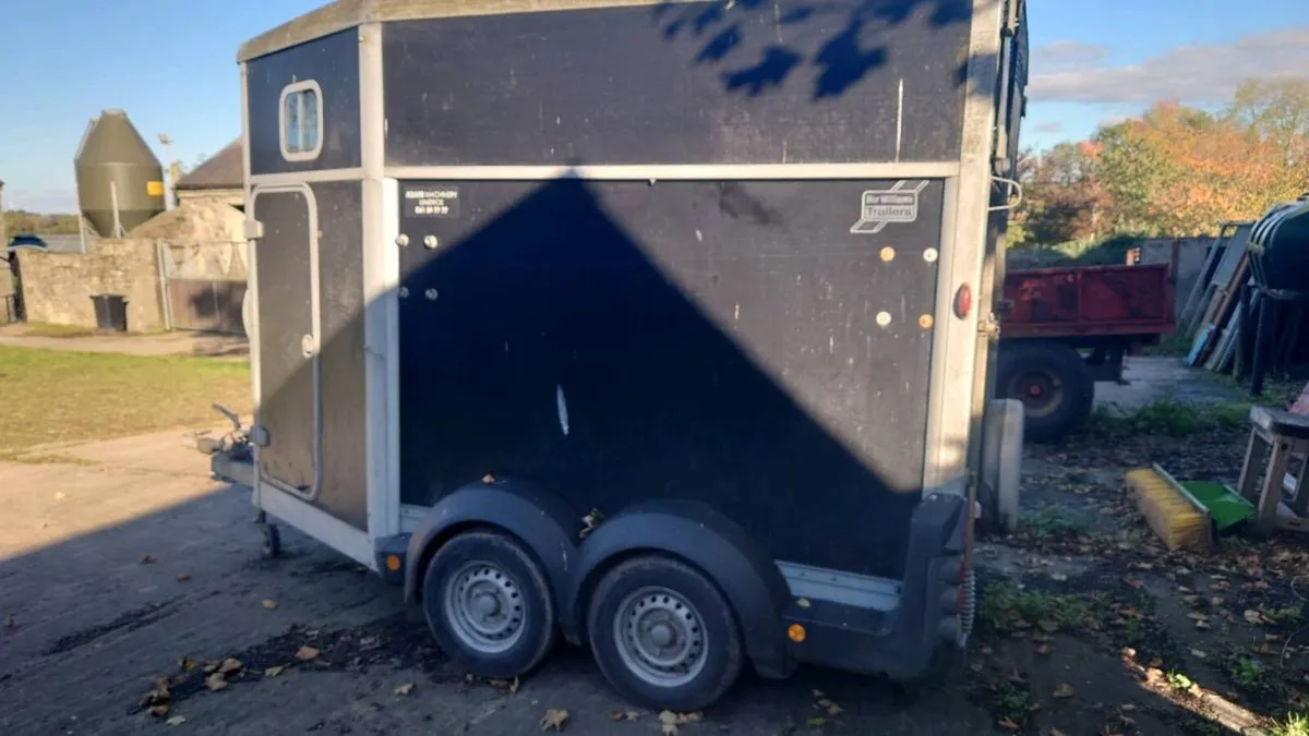 Horse Box - Image 2