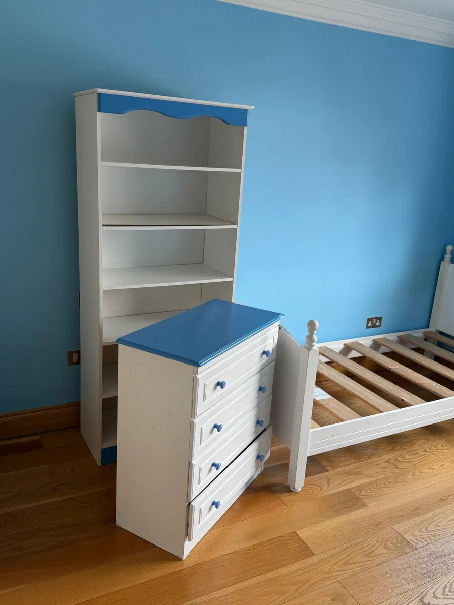 Boys bedroom set - Image 1
