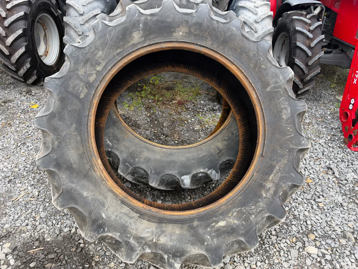 BKT 420/85 R38 Tyres 40% - Image 4