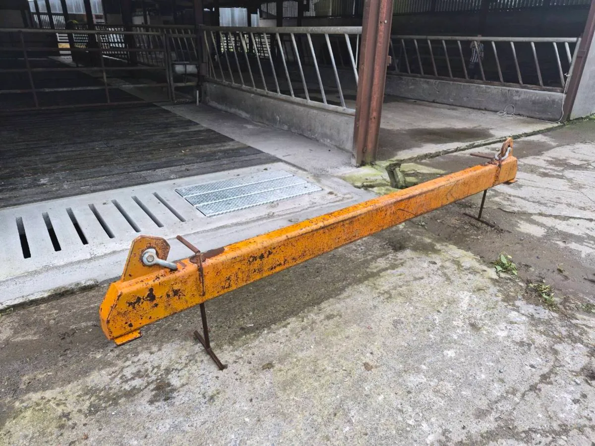 Heavy duty slat lifter - Image 1