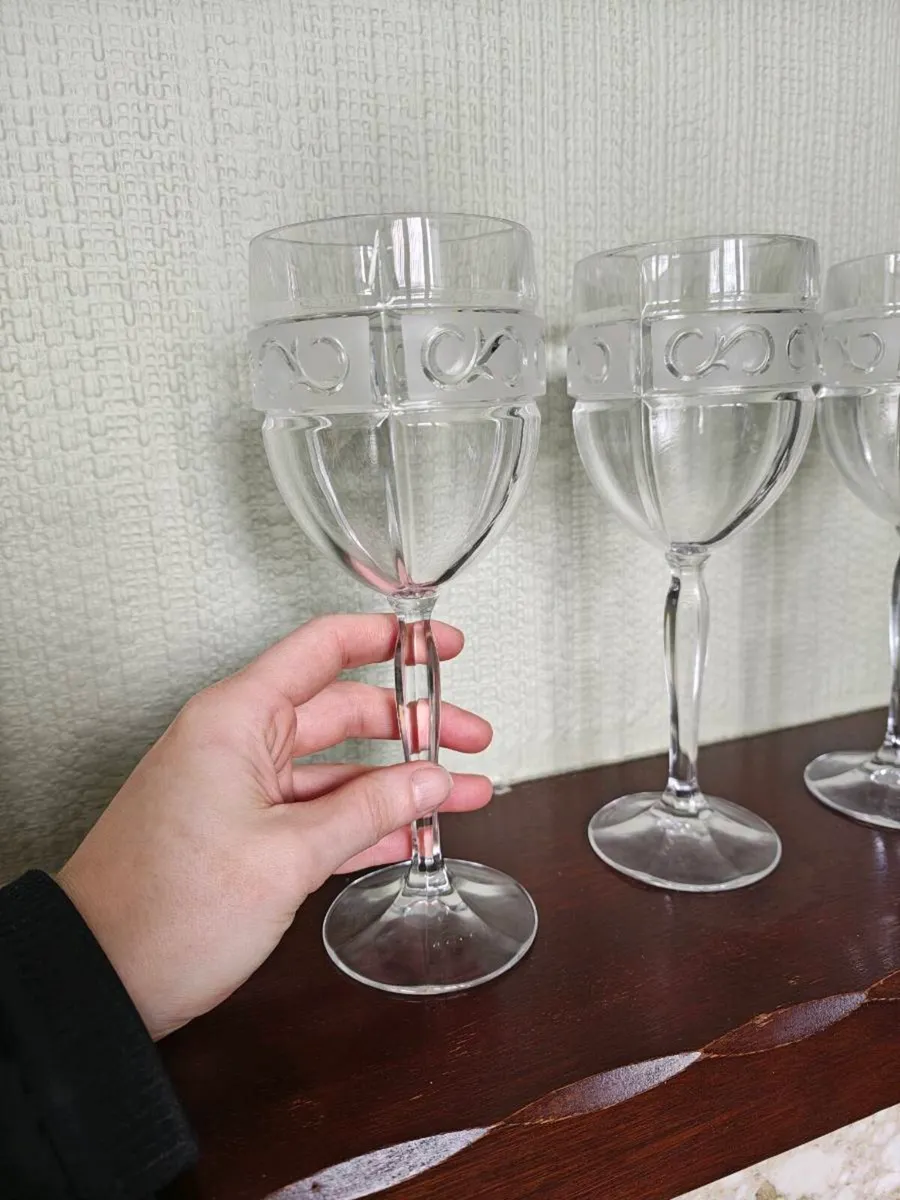 4 Marquis by Waterford Crystal Wine Glasses - Image 3