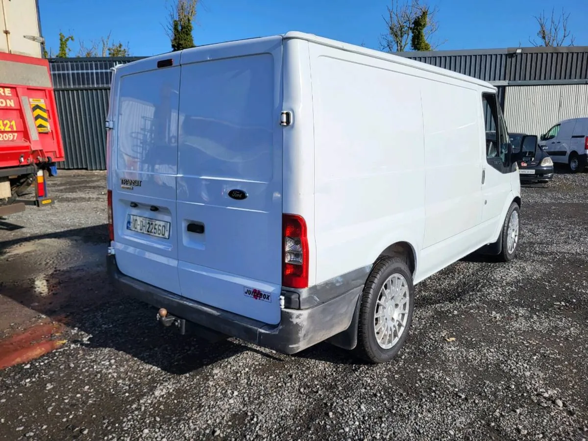 2010 ford transit - Image 4