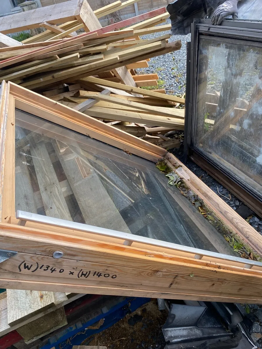 Various velux roof windows - Image 2