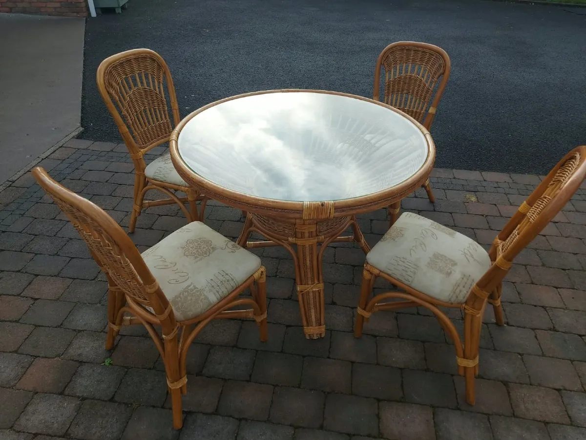 Conservatory furniture - Image 1