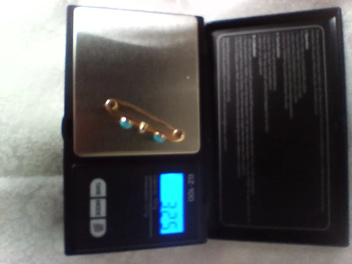 Gold, diamond and turquoise brooch ,lapel pin - Image 4