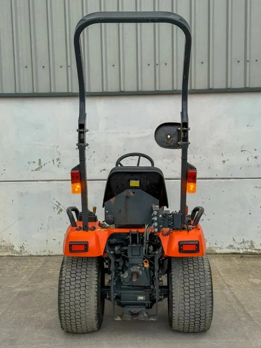 Kubota BX2350 Compact Tractor - Image 4