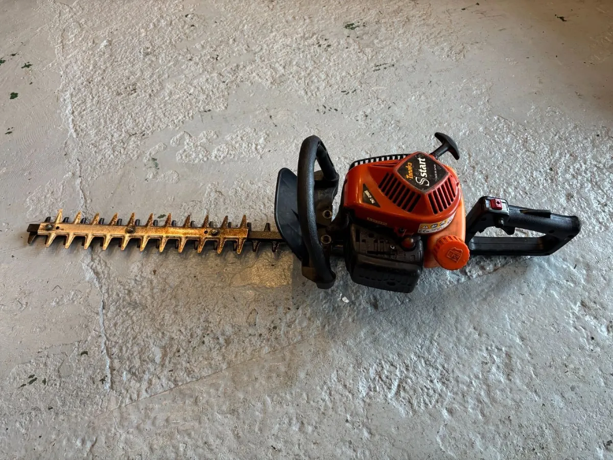 TANAKA PETROL HEDGETRIMMER - FOR SALE - Image 1