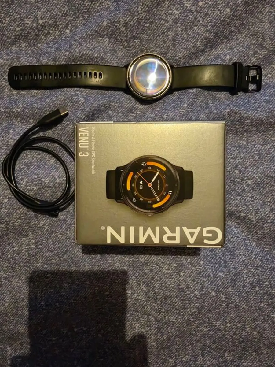 Garmin Venu 3 Smartwatch - Image 1