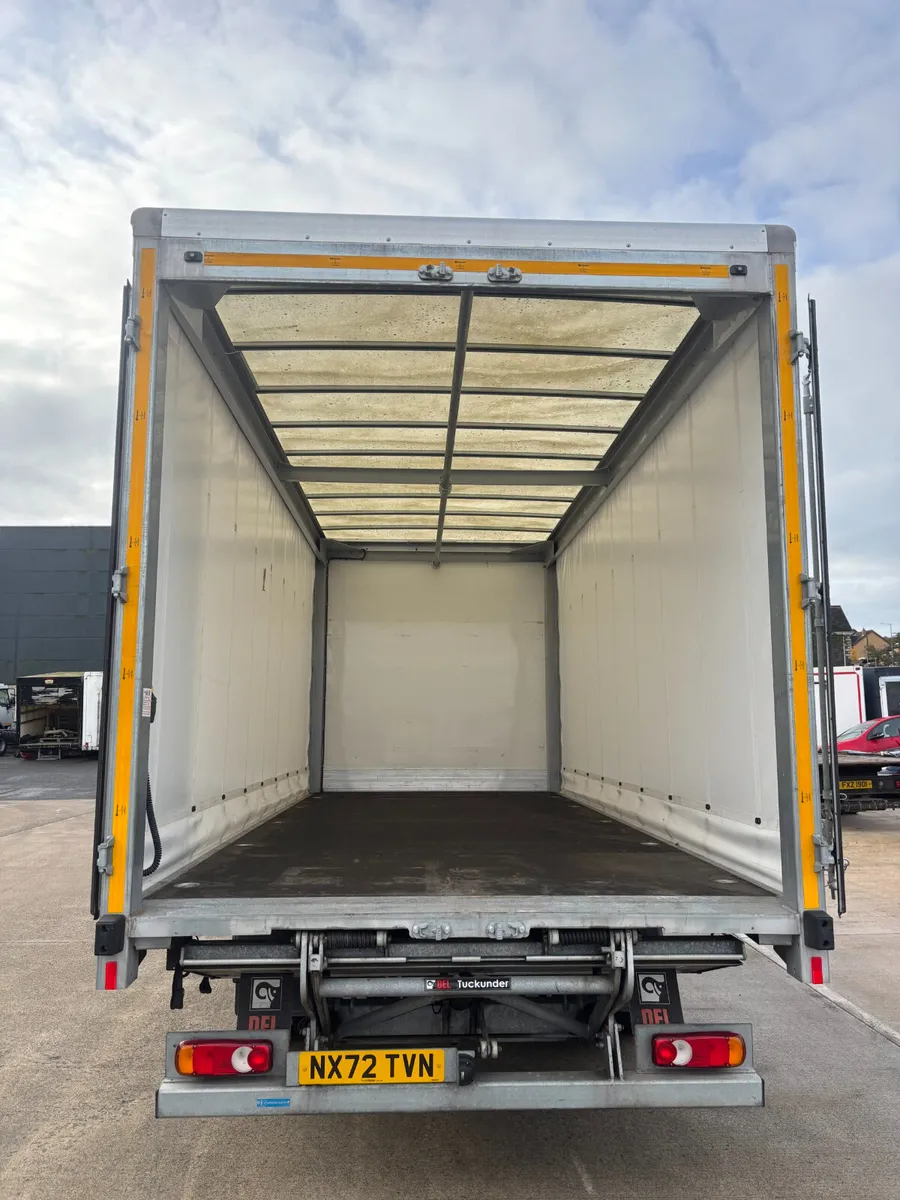 2023 DAF LF 45 180 7.5T Curtainsider - Image 4