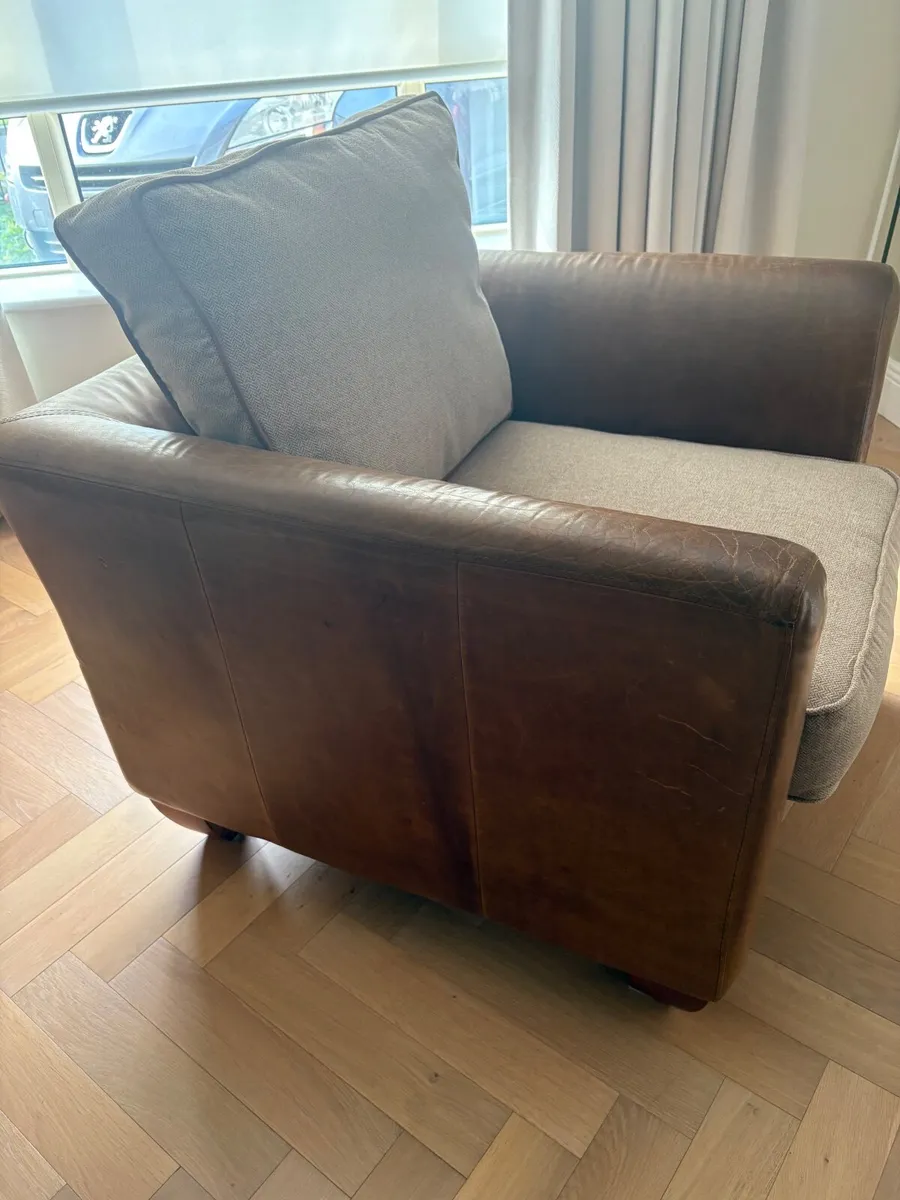 Sofa and armchair - Image 2