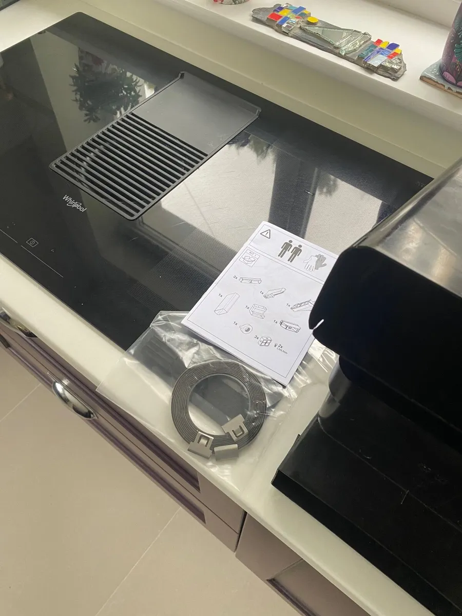 Whirlpool Hob Recirculation Extractor Kit - Image 3