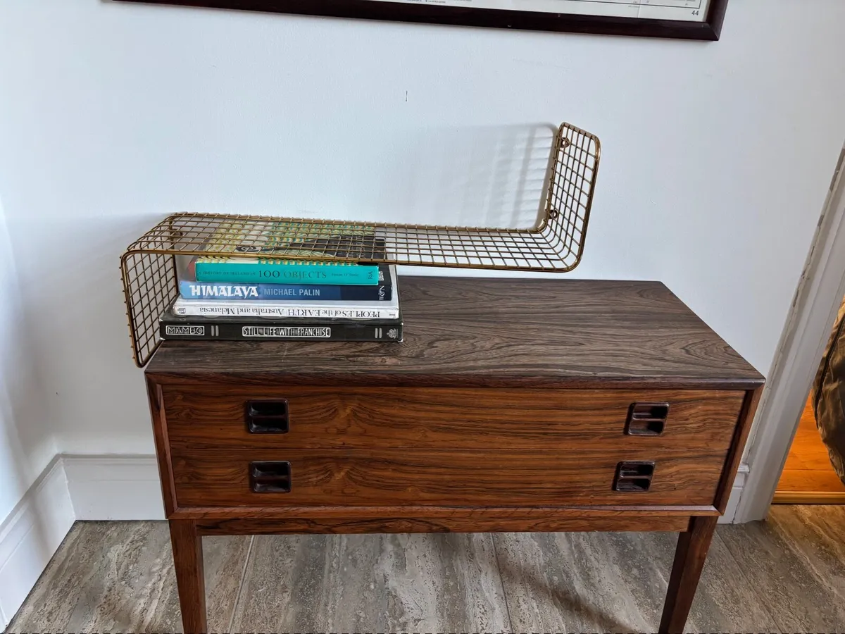 Gold brass colour shelf x 1 - Image 2