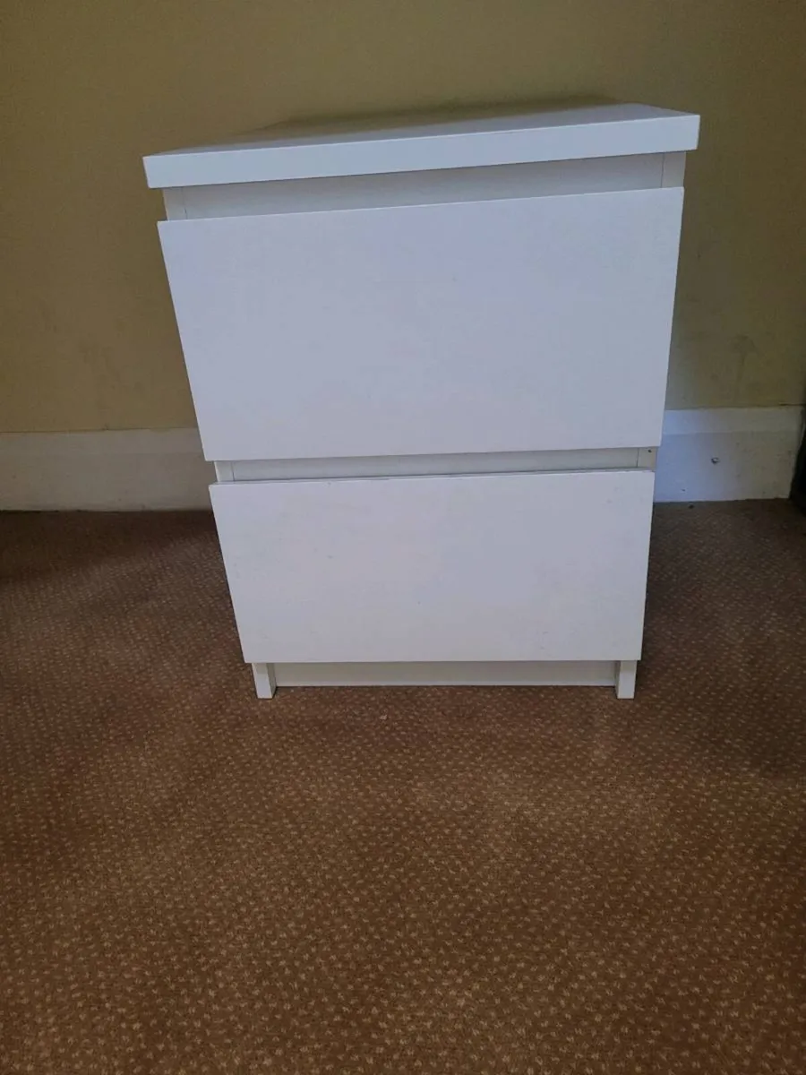 White bedside locker or suitable for under a desk - Image 1