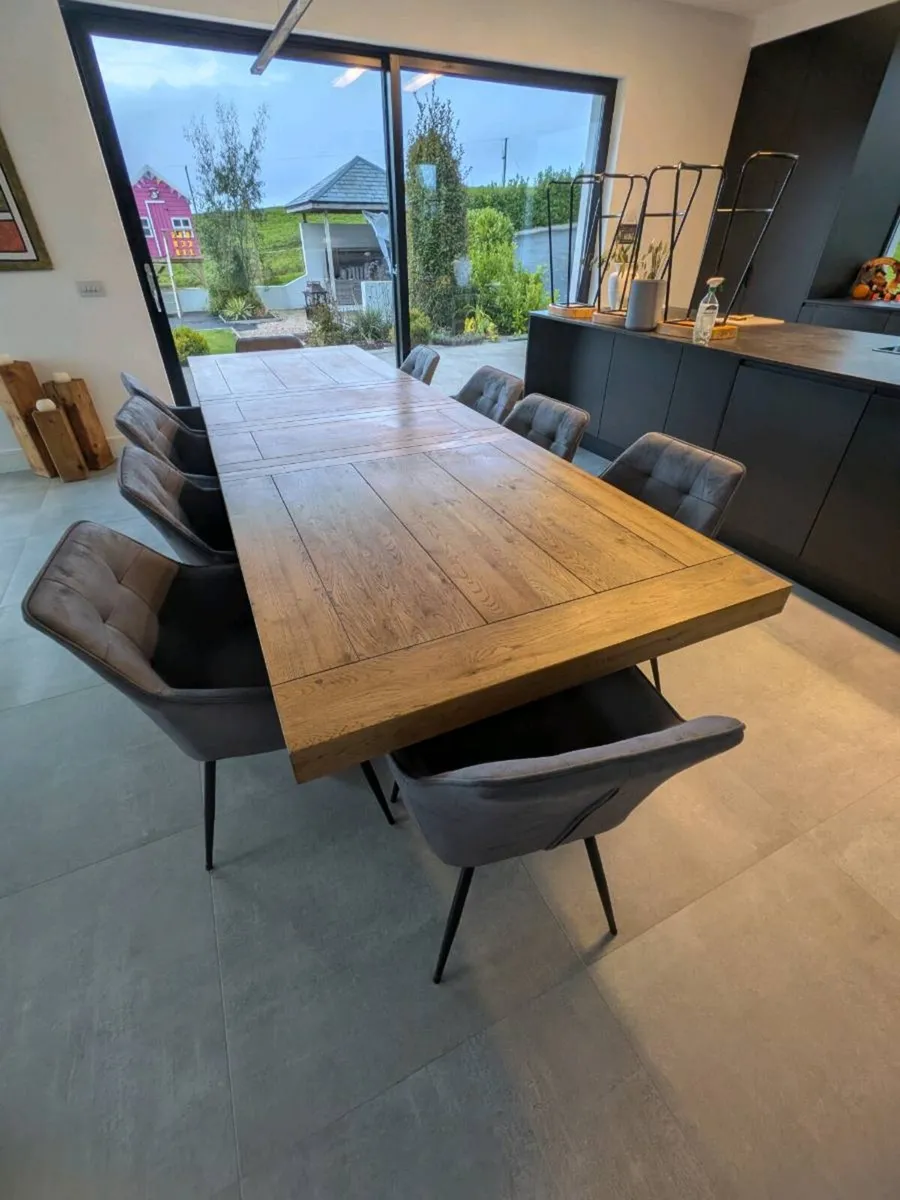 Dining chairs - Image 1