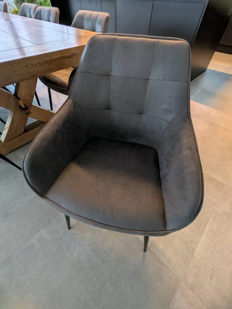 Dining chairs - Image 2