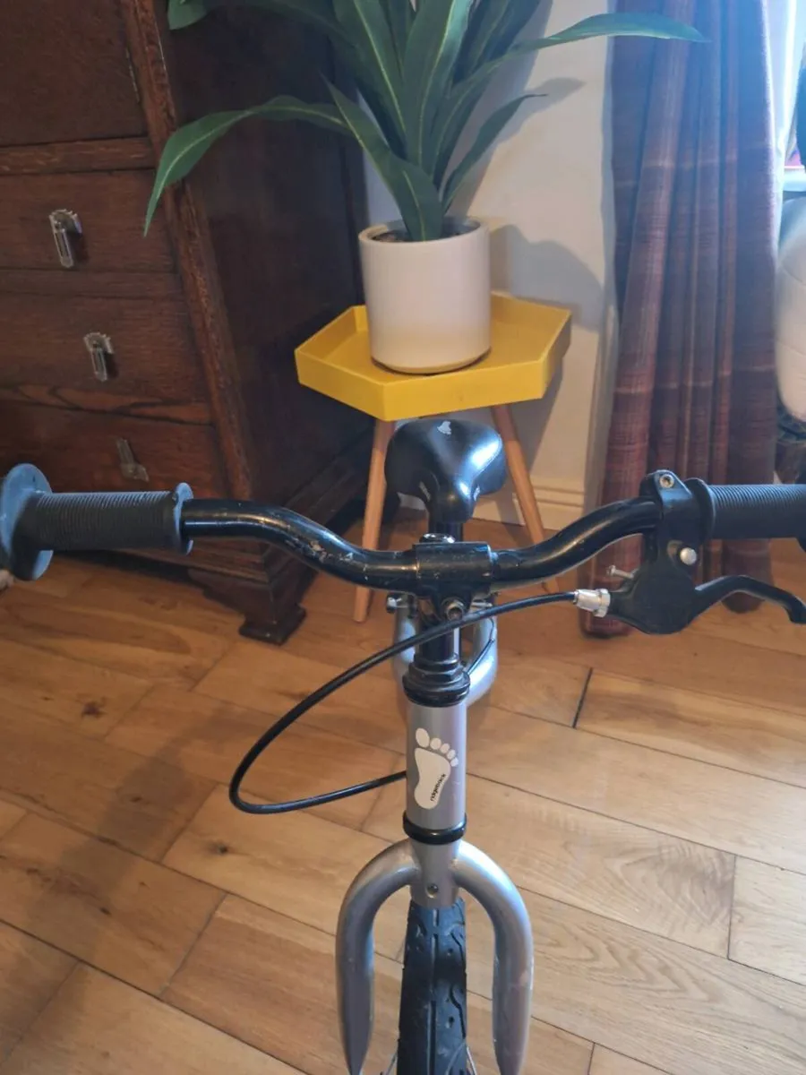Ridgeback Scoot balance bike - Image 4