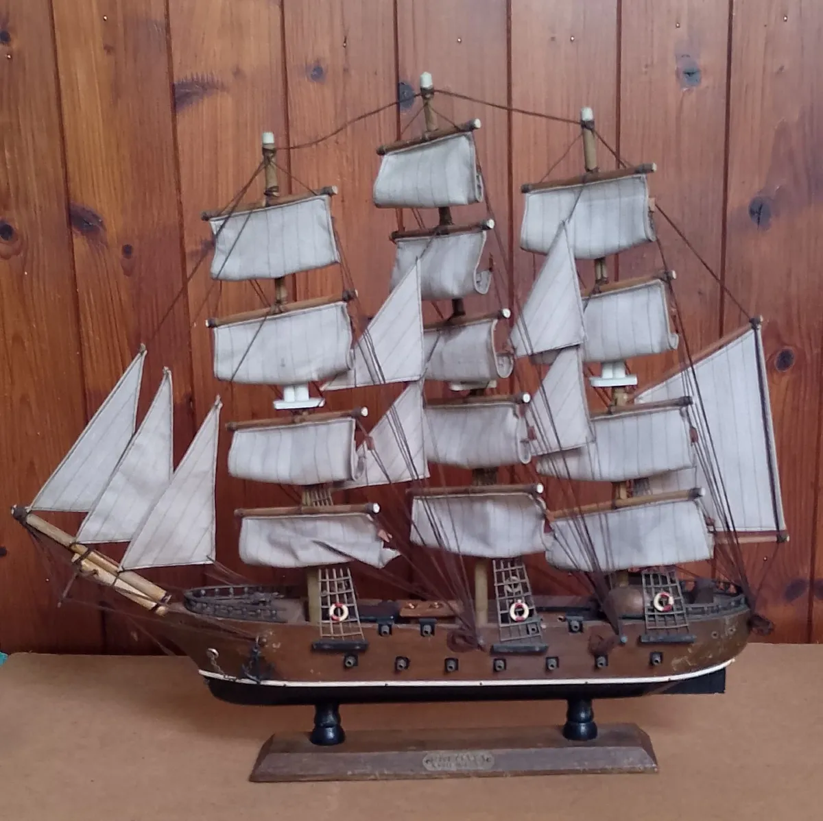 Vintage Fregata XV111  Siecle model war ship - Image 1