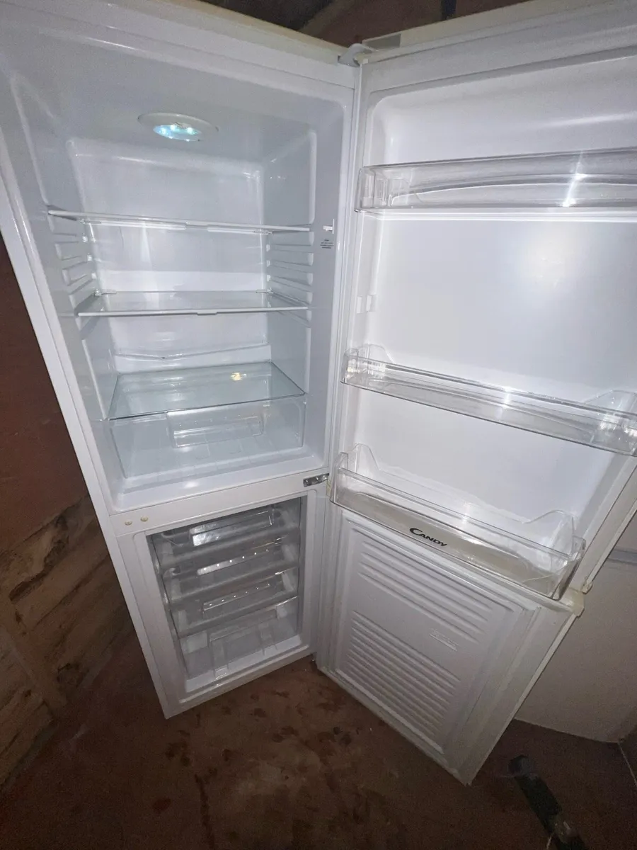 Fridge freezer - Image 4