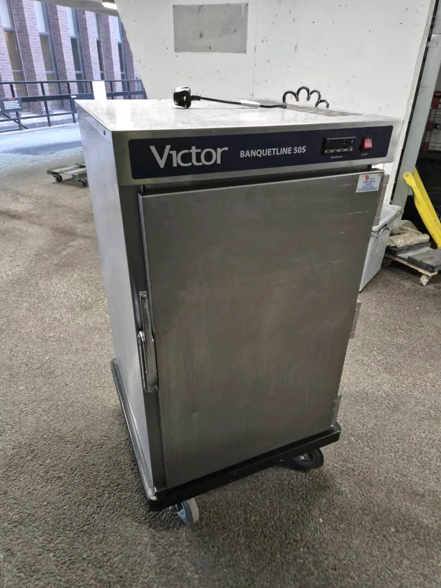 Victor Banquetline 50S Mobile Hot Holding Cart - Image 1