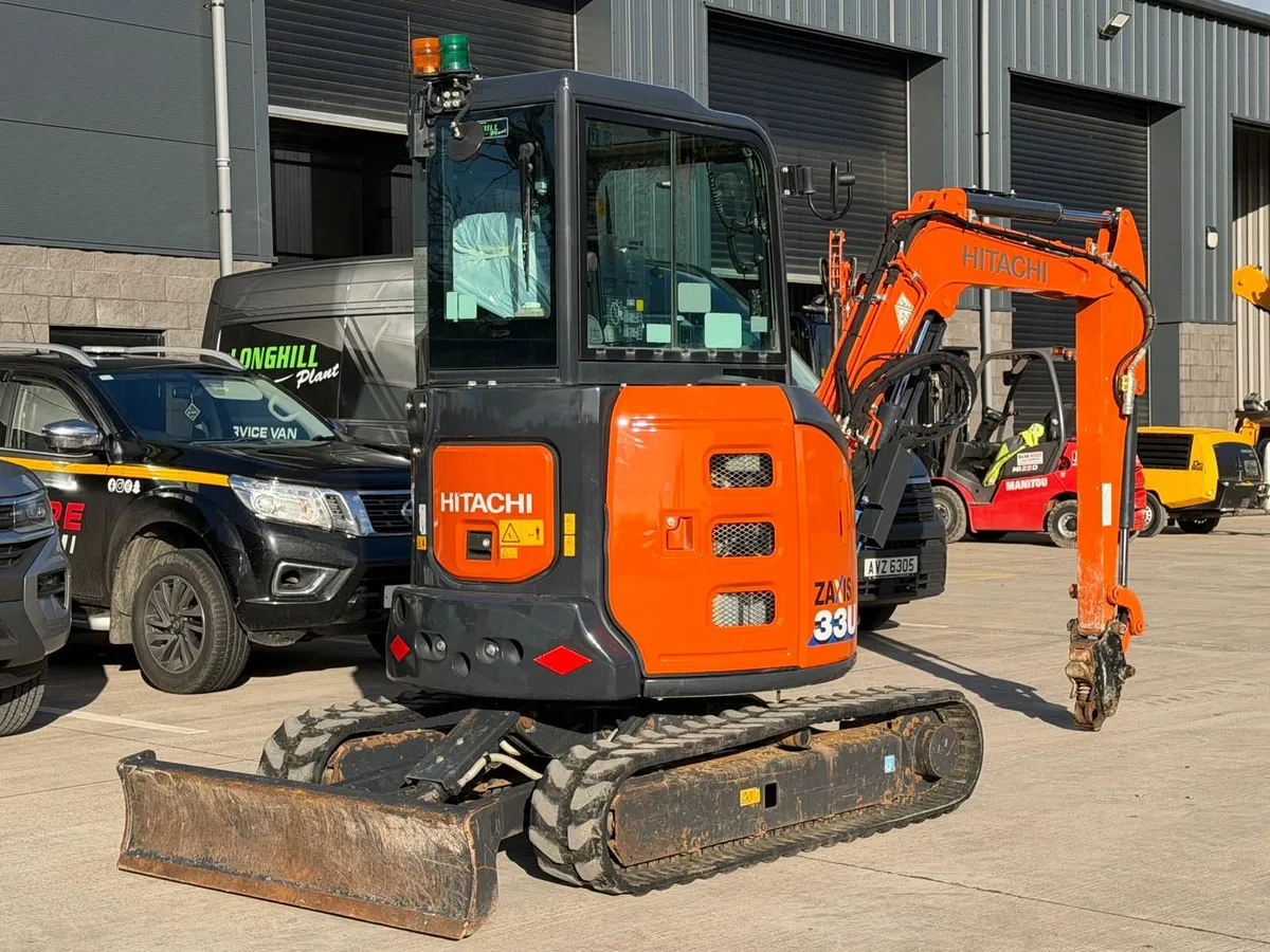 2024 HITACHI ZX 33U-6 CLR - Image 4
