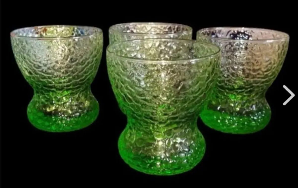 Vintage Harrods Green Textured Glass Bowls/Glasses - Image 4
