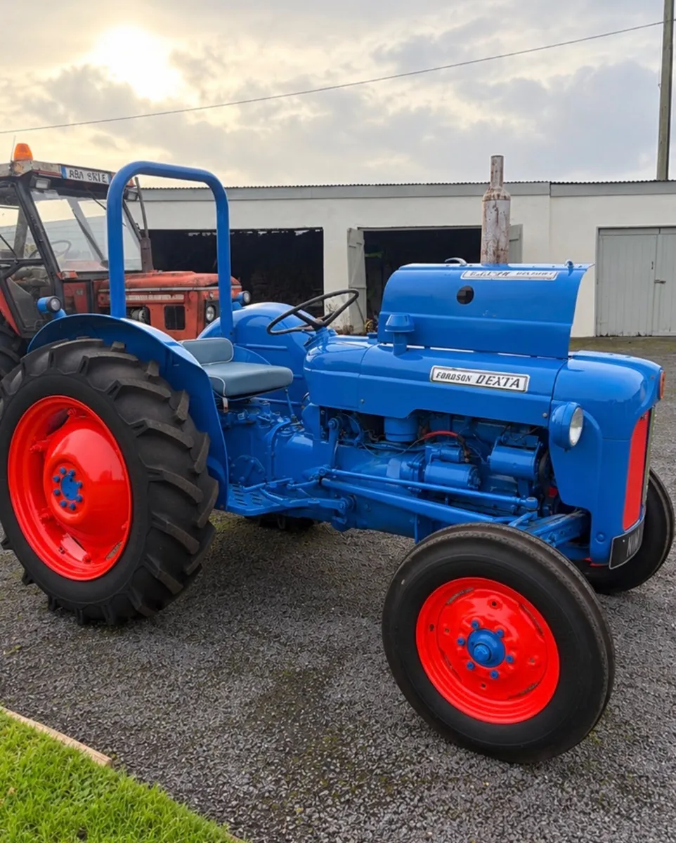 FOR SALE – 1956 FORDSON DEXTA - Image 1