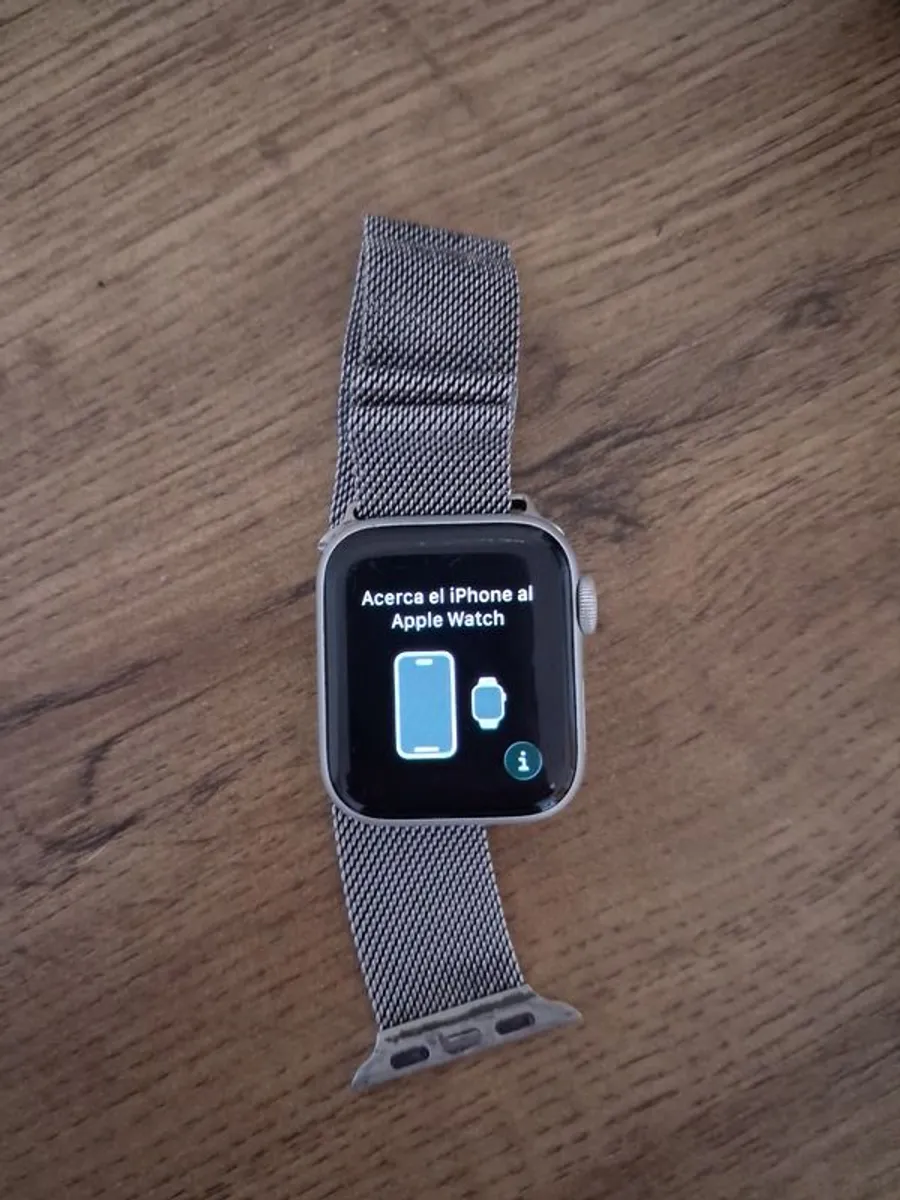 Apple watch series 6 - Image 2