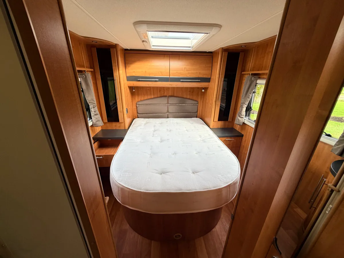 2011 AUTOTRAIL COMANCHE FRONTIER 3.0 R.H.D AUTO - Image 2